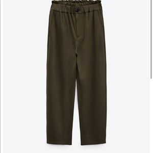 Zara BNWT, USA Small, trouser hunter green, elastic waist, button top and zipper